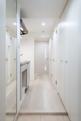 【内装】 | ガリシア銀座イースト