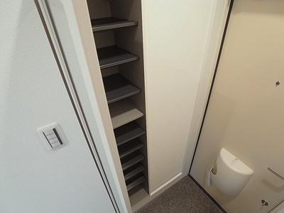 【玄関】 | ＣＯＺＹ8 | 鏡付きのシューズボックス完備