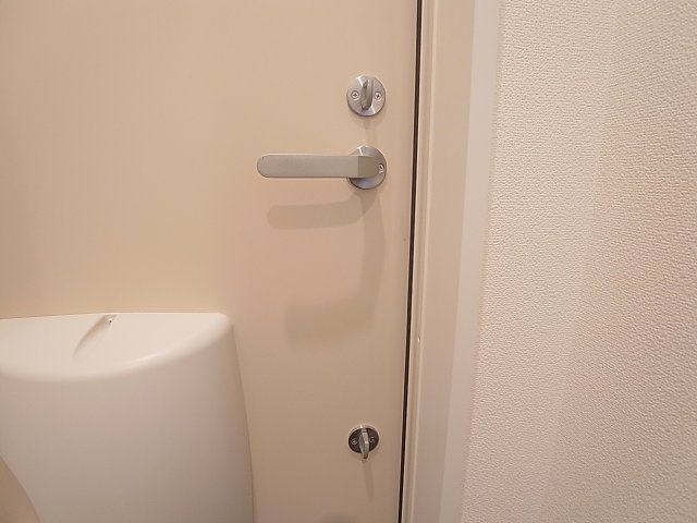 ＣＯＺＹ8のその他|ダブルロック採用で防犯強化