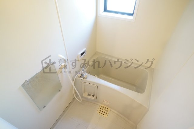 プリマベーラＫの浴室|参考、同建物・反転間取りの号室