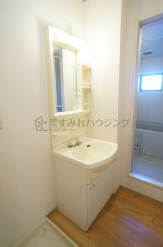 プリマベーラＫの洗面所|参考、同建物・反転間取りの号室