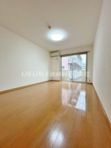 東村山市栄町３丁目の賃貸マンションの居間・リビング