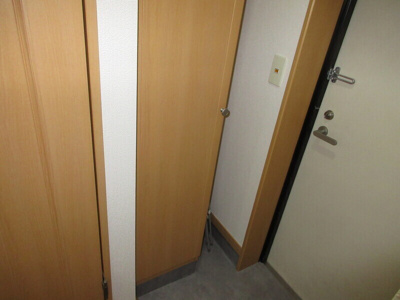 【玄関】 | エスポワール那の川