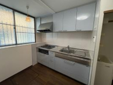 野々上戸建のキッチン