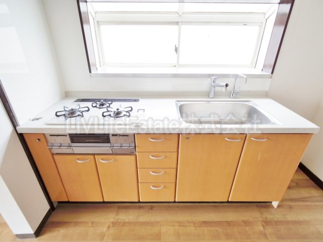 石澤商会学園西町ビルのキッチン