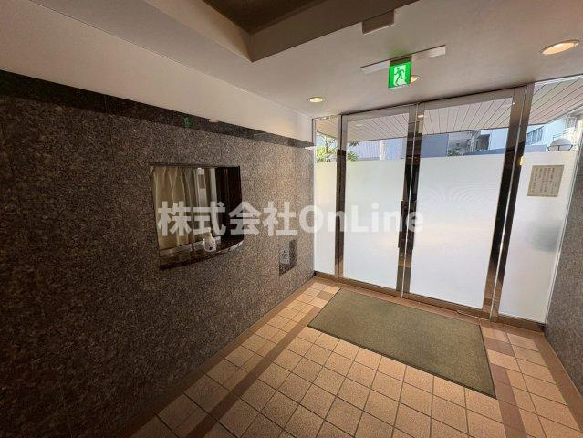 アーバンエース上本町パルのロビー