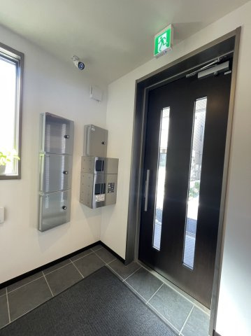 【エントランス】