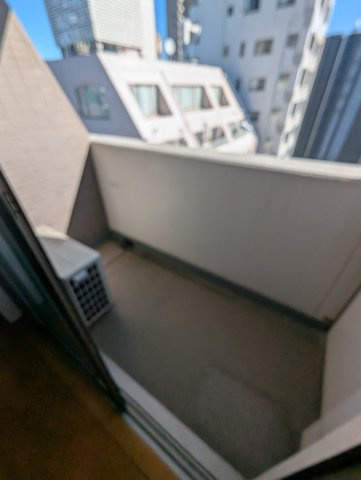 【バルコニー】