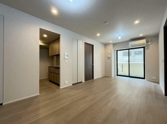 【居間・リビング】