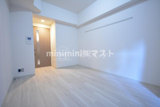 ファステート難波グランプリの居間・リビング