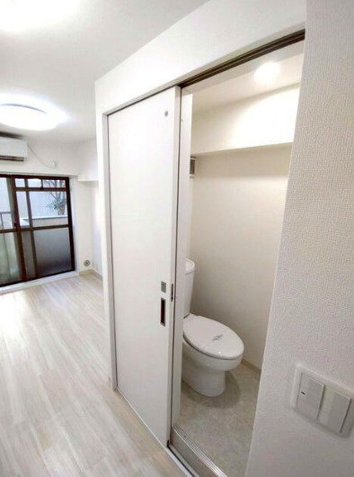 杉並区梅里１丁目の賃貸マンションのトイレ