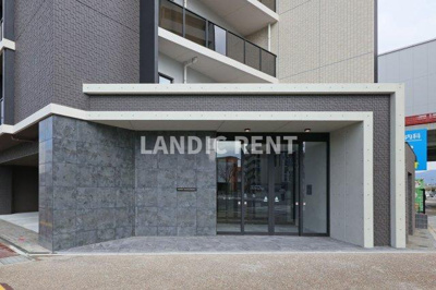 【エントランス】 | ラフィーネ箱崎駅前