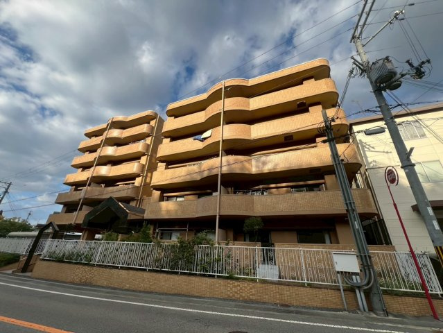 朝日プラザ三木自由が丘本町の外観