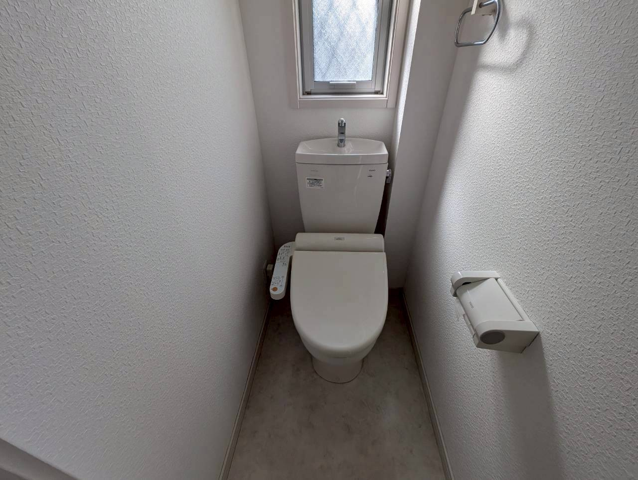 クレインビル小戸のトイレ