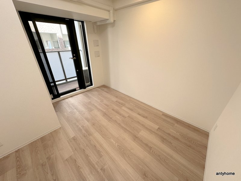 メトロ―サ谷町六丁目ノース　仲介手数料無料の洋室