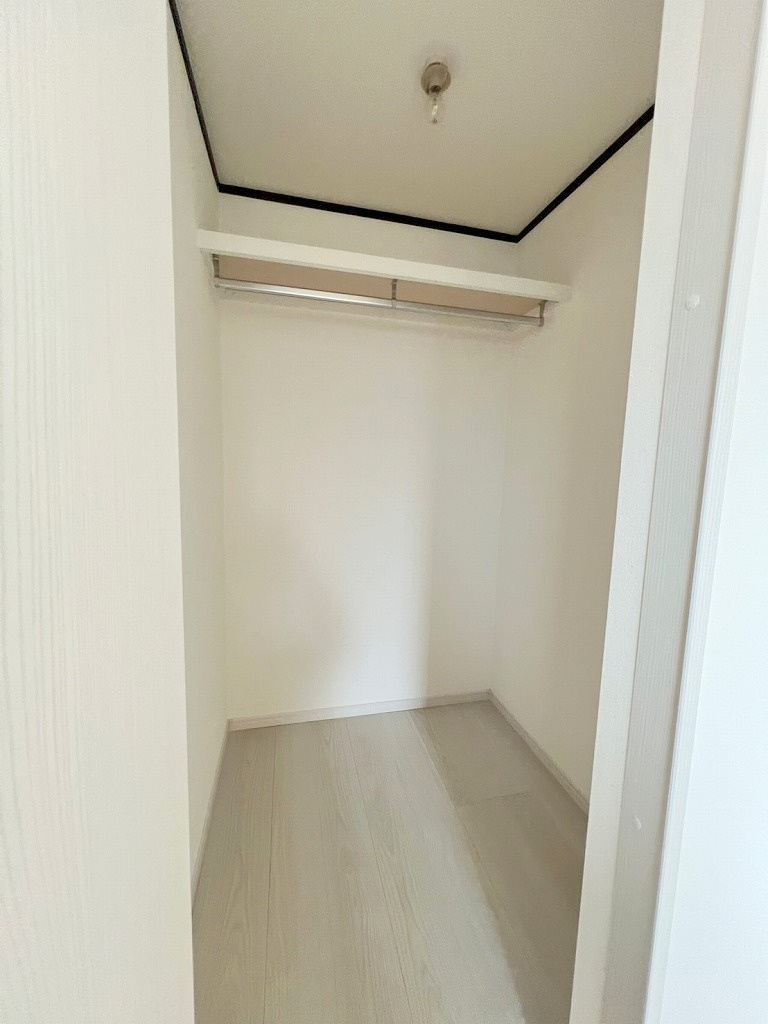 足立区保木間5丁目　中古戸建の収納|季節物の大物家電の収納にも便利なWIC完備