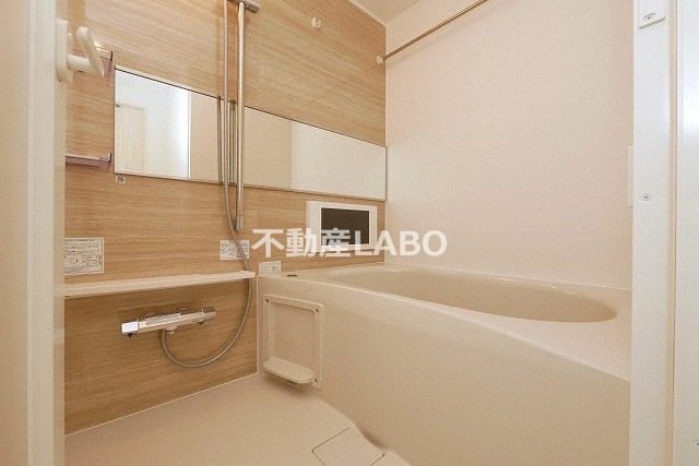 プレジオ弁天町ASIANの浴室