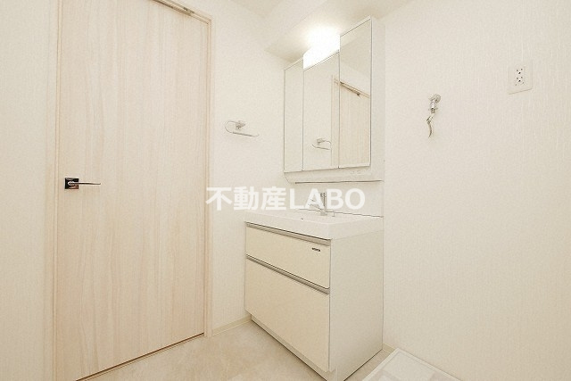 プレジオ弁天町ASIANの洗面所