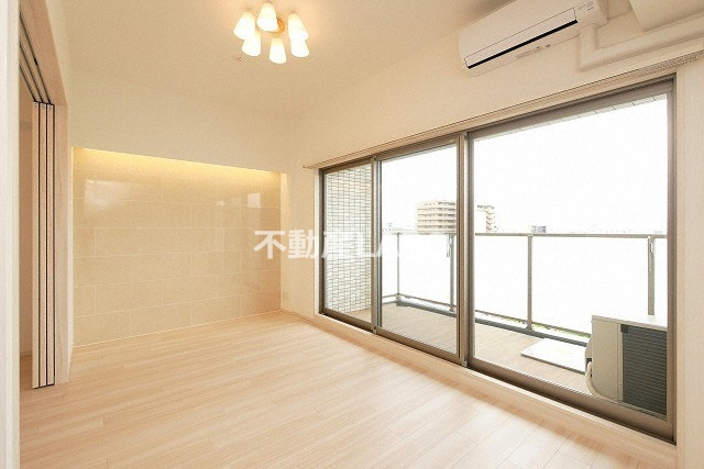 プレジオ弁天町ASIANのその他