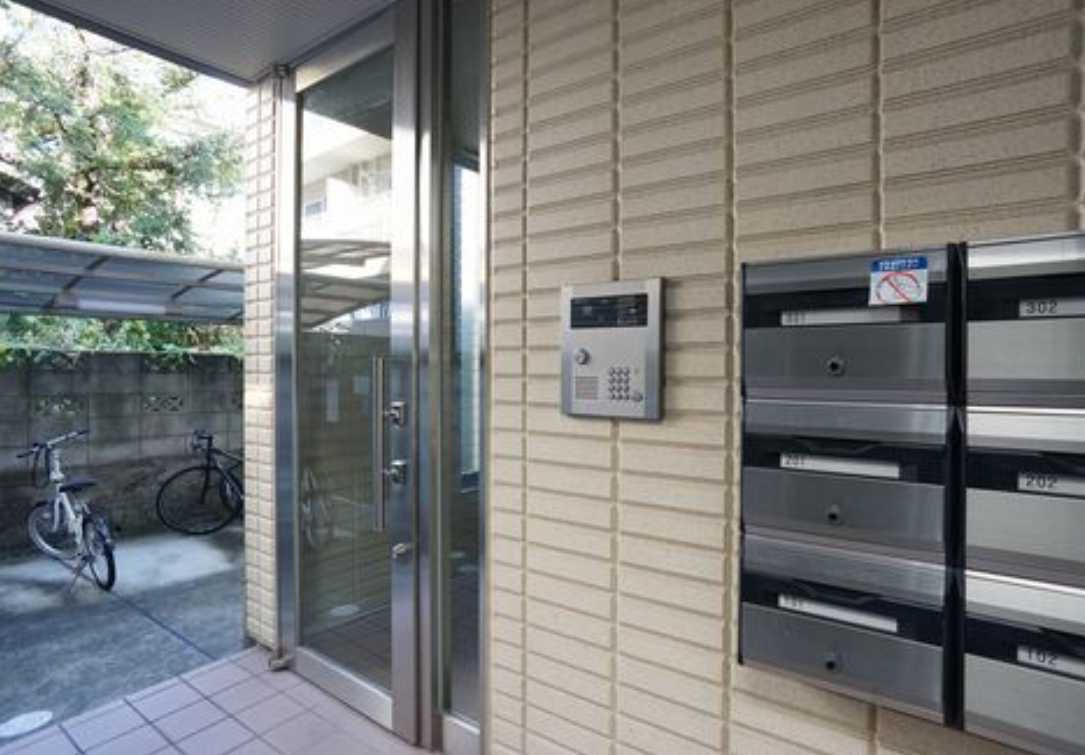 ハイムMF　ネット無料　ウォークインクローゼット　シャーメゾンのセキュリティ