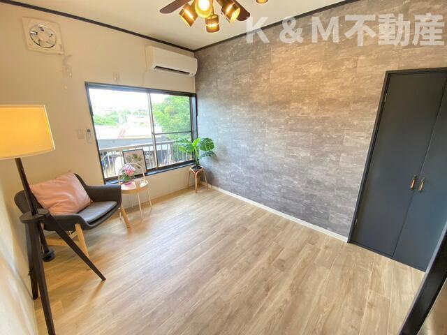 コーポ逆井の居間・リビング|ゆったり過ごせるリビングです