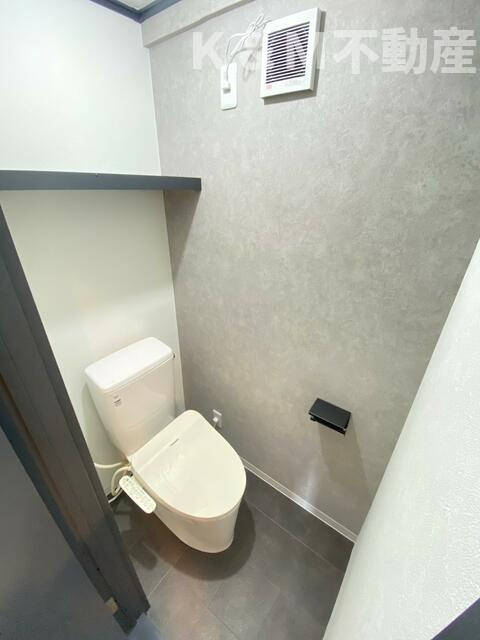 コーポ逆井のトイレ|清潔感のあるトイレです