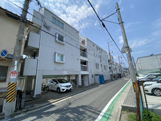 Rinon谷川