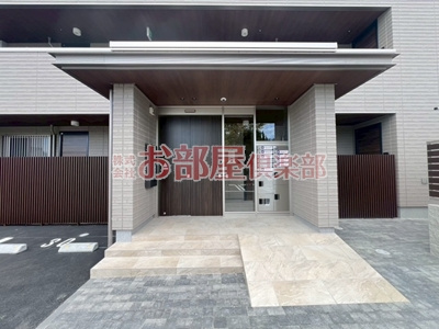 シャーメゾンレジデンス夜明のエントランス|毎日通るエントランスはこのようになっています