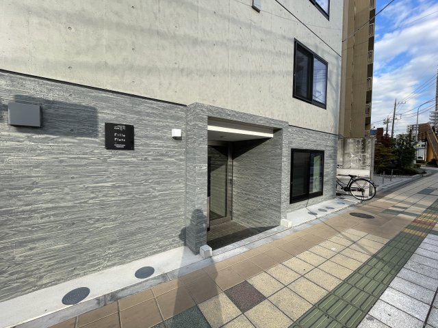 Fille Flats KAWAGUCHI-HONCHOのエントランス