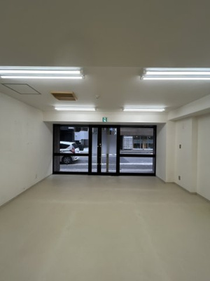 【エントランス】 | メゾン中町