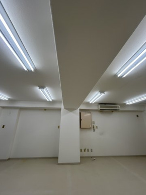 【エントランス】 | メゾン中町