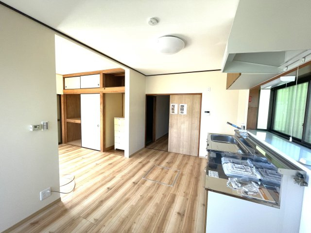 いすみ市岬町中滝2339-1　中古売戸建ての居間・リビング