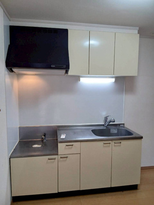 【キッチン】 | Le temps calme B（ルタンキャルム） | キッチンでお料理をお楽しみください