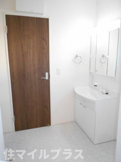 【独立洗面台】 | 郡山市安積町笹川新築一戸建て2棟 | 朝の支度にも助かる、独立の洗髪洗面化粧台