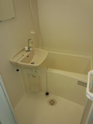 【浴室】 | レオパレスＤｅｒｎｉｅｒⅡ