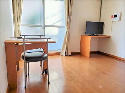 【居間・リビング】 | レオパレスプリムローズ