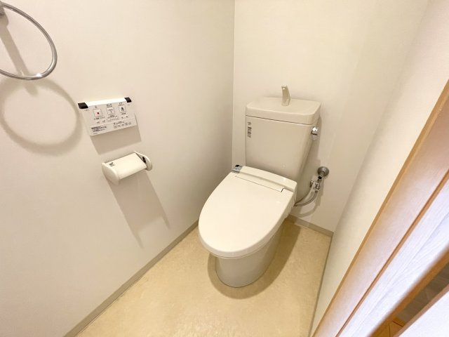 VILLA MISTRALのトイレ