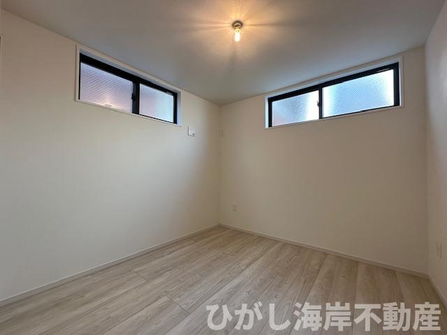 茅ヶ崎市平和町　新築戸建　全２棟の寝室|5.2帖　納戸