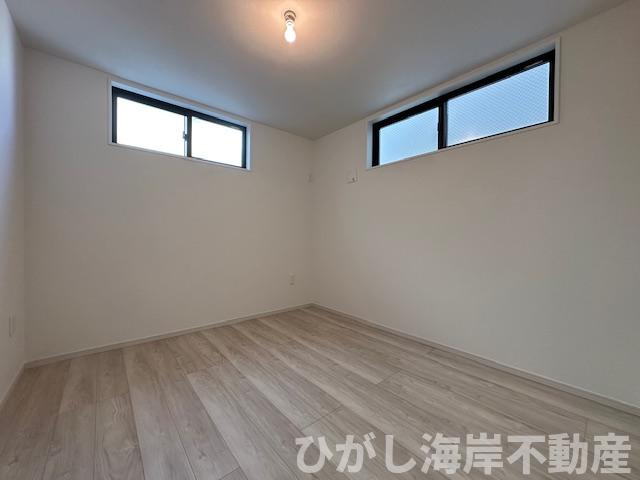茅ヶ崎市平和町　新築戸建　全２棟の子供部屋|5.2帖　納戸