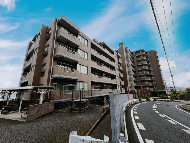 コアマンション郡元ネクステージの外観