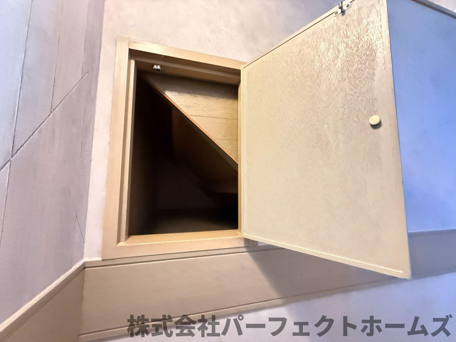 東船橋2丁目戸建の玄関