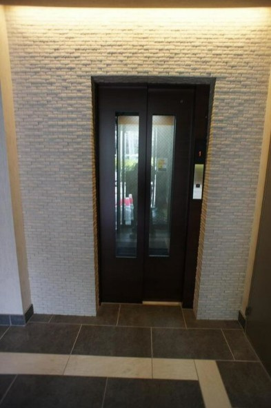 メゾンパルクのロビー