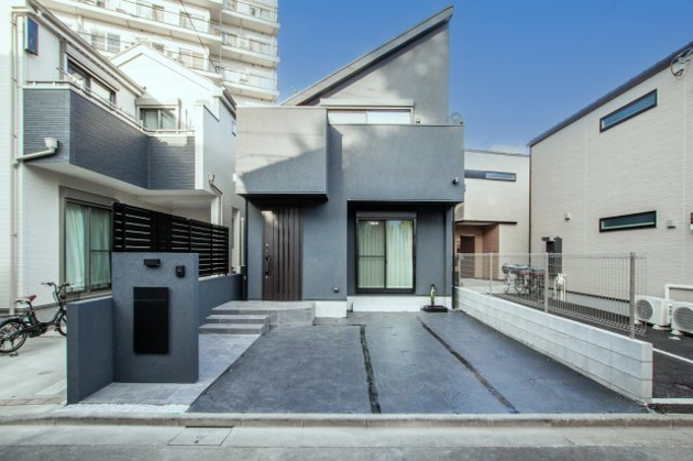 ハイエンドなデザインと品質を兼ね備えたワンランク上の暮らしが叶う家の画像