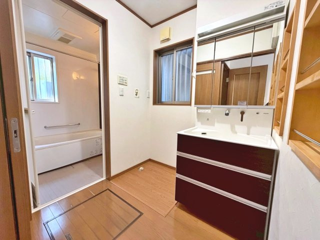 中古戸建　篠町森下宮ノ谷の洗面所