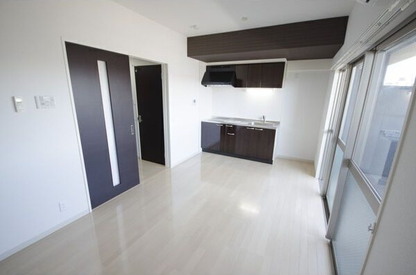 プランドール千種の居間・リビング