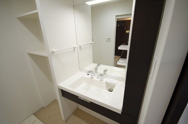 プランドール千種の洗面所