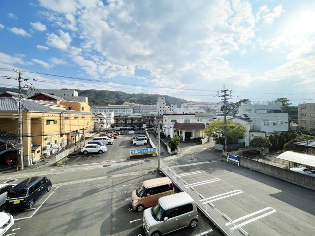 ボン・マルシェの展望