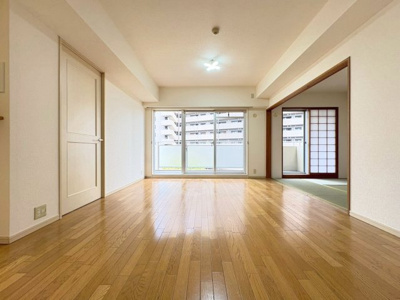 【居間・リビング】 | リーベスト千里中央