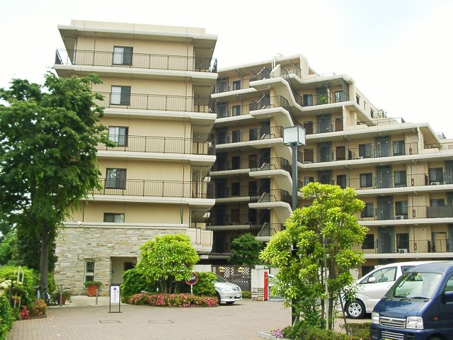 入間市東藤沢２丁目の賃貸マンション