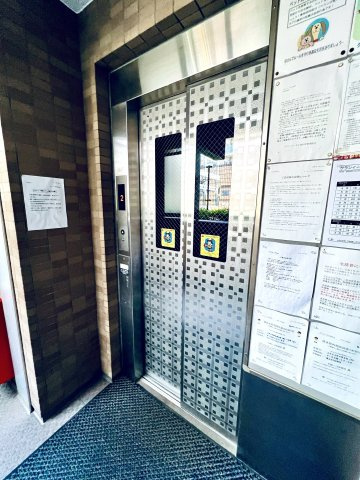 グランイーグル南砂町のその他共用部分|エレベーターは1基